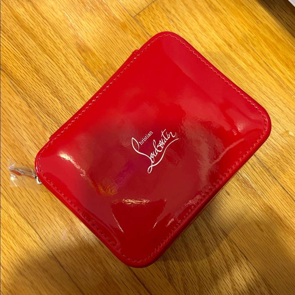 Red (Patent-Leather) Christian Louboutin Logo Vanity Cosmetic-Makeup Bag/Case - Picture 5 of 7